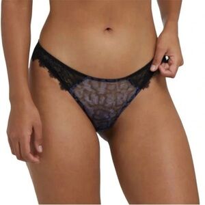Deja Day Lace Rosalyn lilac snake undies